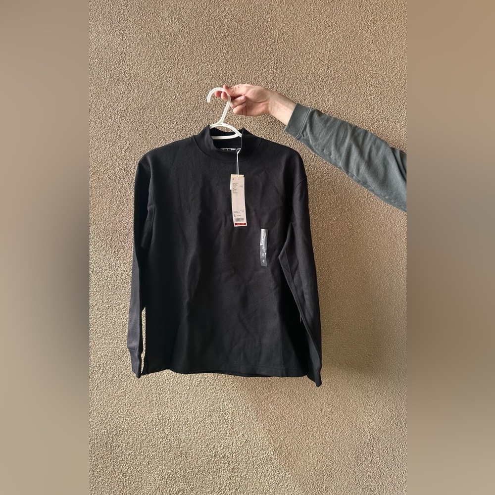 Uniqlo U Men’s Mock Neck Long Sleeve Jersey - Black